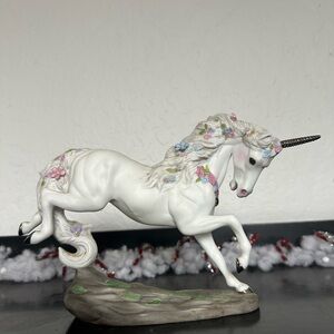 Love’s delight unicorn